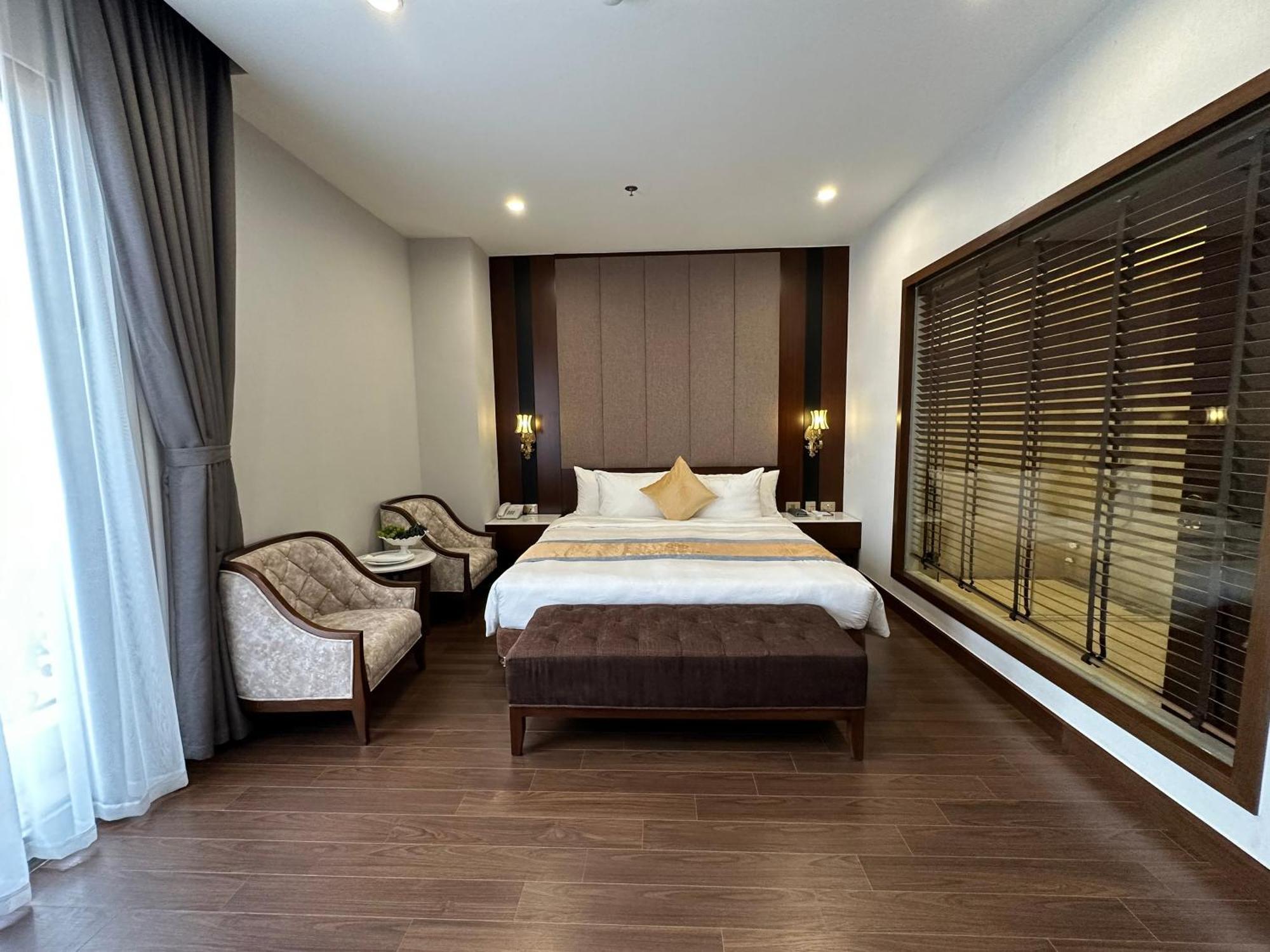 Kinh Bac Palace Hotel Bắc Ninh エクステリア 写真
