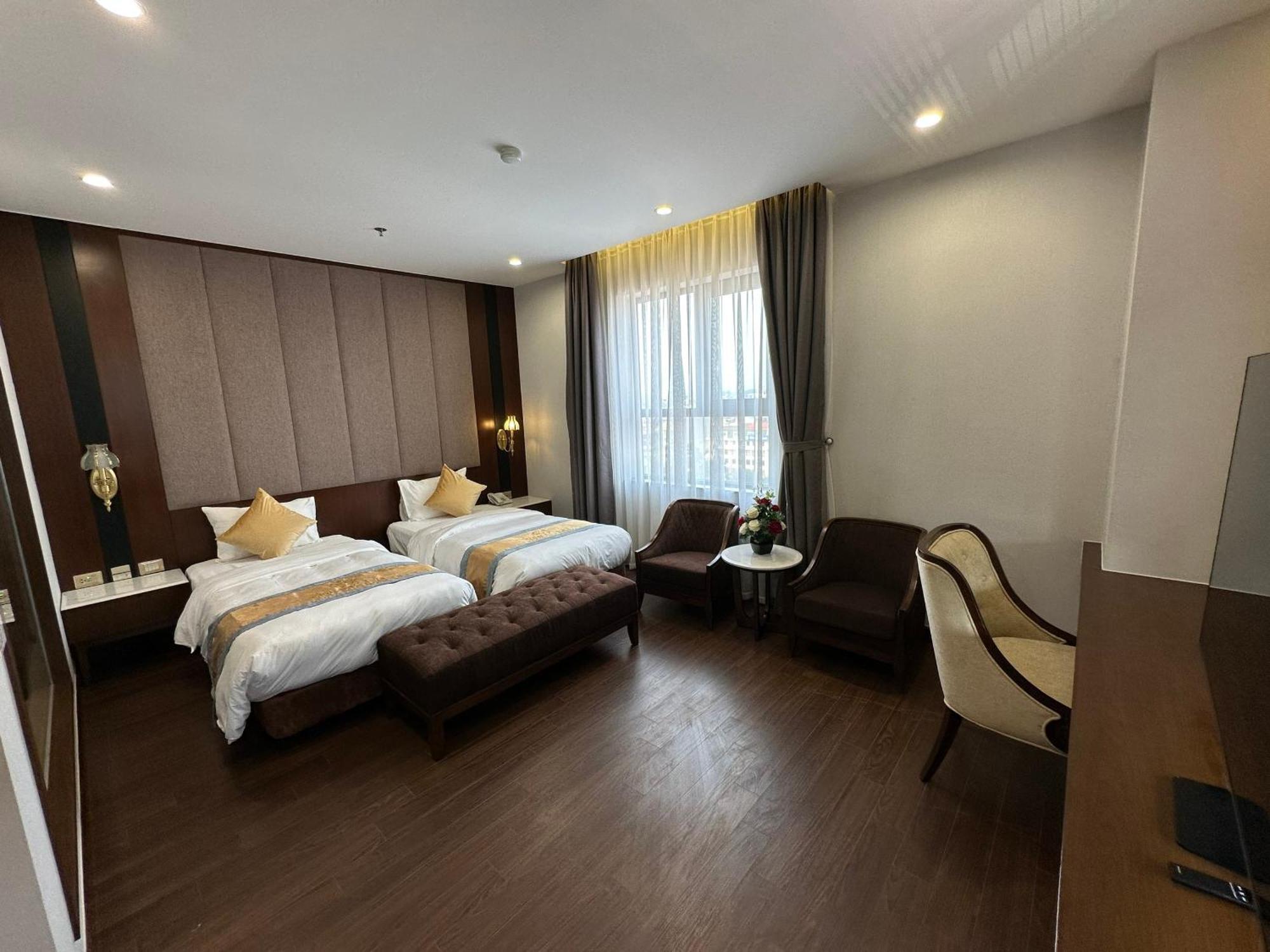 Kinh Bac Palace Hotel Bắc Ninh エクステリア 写真